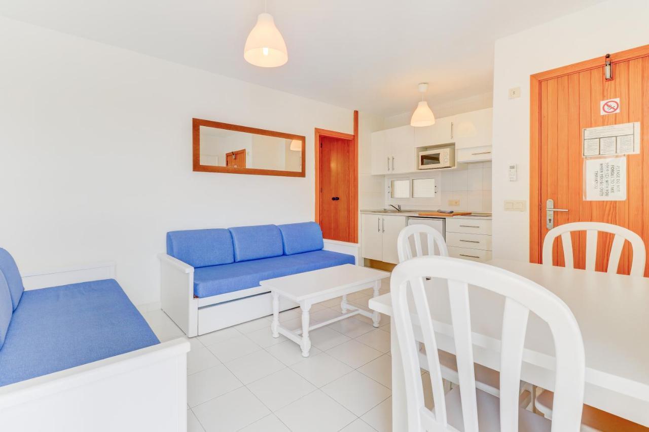 Apartamentos Llevant Port de Pollença Exteriör bild