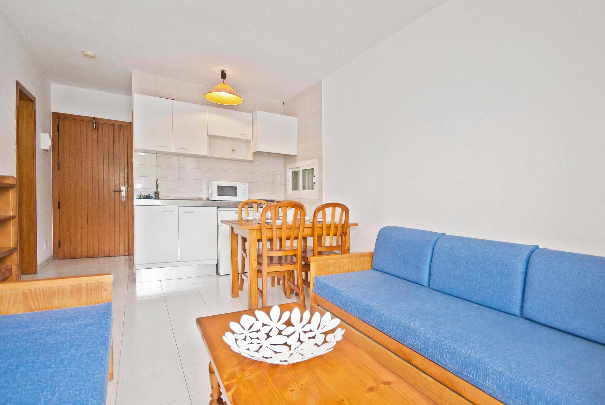 Apartamentos Llevant Port de Pollença Exteriör bild